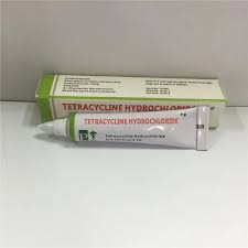 Tetra pommade ophta 